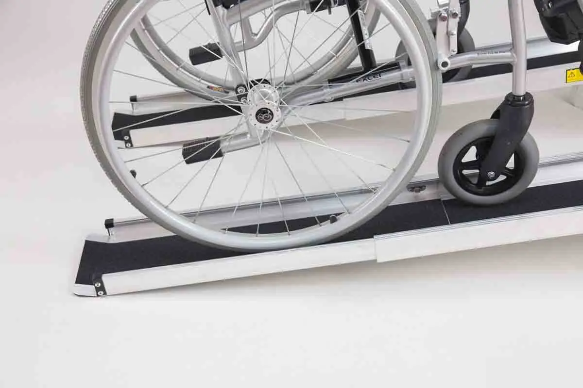 Good quality lifetime aftersales service 2-8ft  telescopic ramp Aluminum lightweight folding ramp for wheelchair for disabled- B supplier