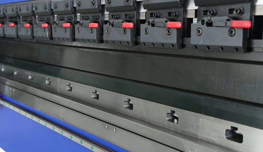 Factory Price Sheet Metal CNC Hydraulic Press Brake / Bending Machine/Bender China Made