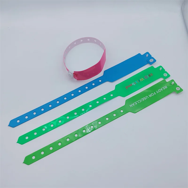 F08 Rfid Vinyl Wristband Pvc Bracelet Oneoff Programmable For