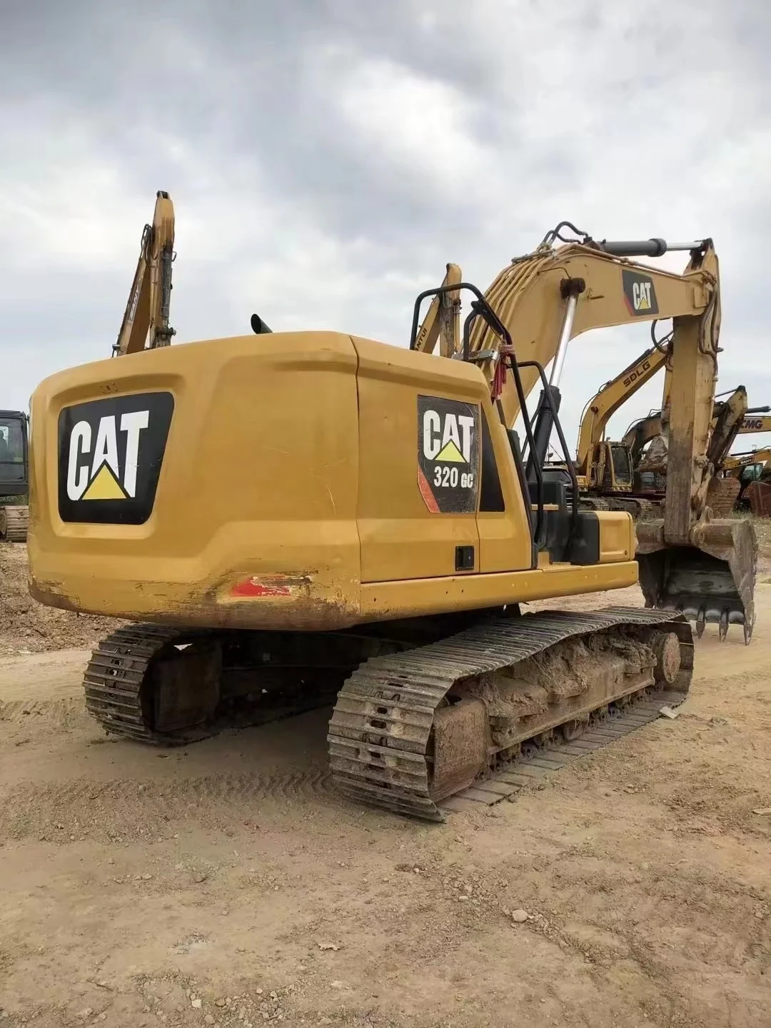 Cat320gc Used Excavator - Efficient Earth Moving Machine