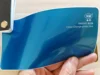 bleu scintillant