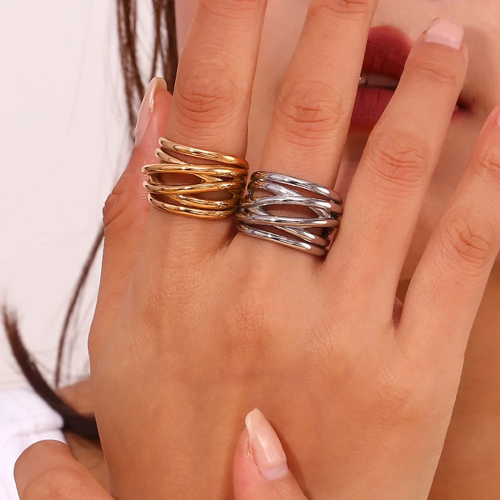 Summer 2024 Irregular Woven Signet Ring 18k Gold Plated Statement Jewelry Stainless Steel Titanium Jewelry
