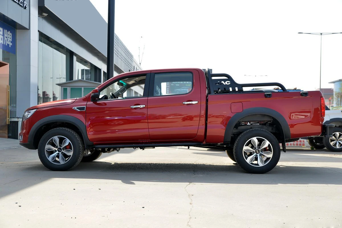 China Jac T8 Left 2.0t Hand Diesel Truck 4x4 With Double Cabin Pickup