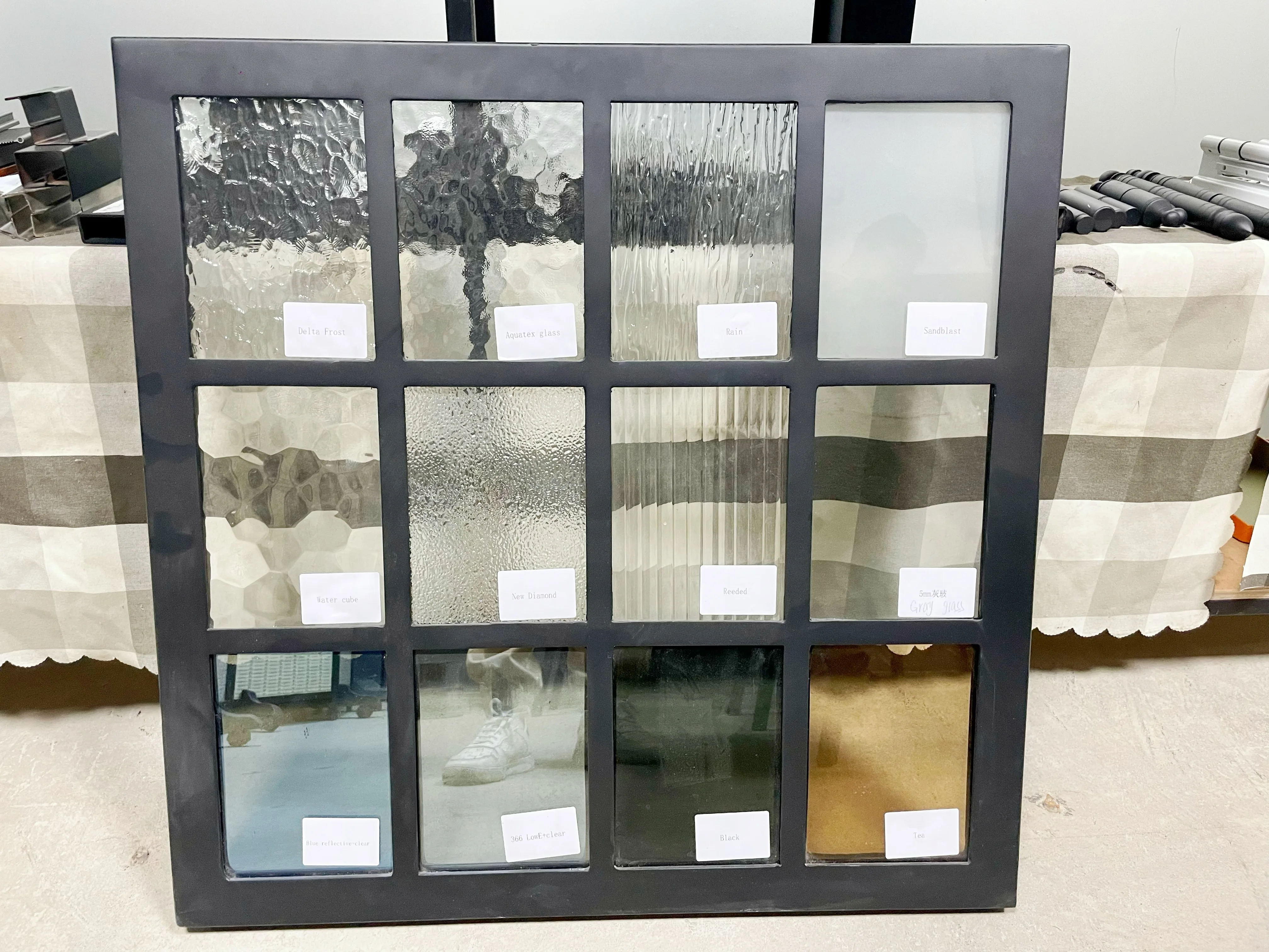 Square Double French Steel Customized Swing Graphic Design Steel Glass Door Modern Entry Doors Steel Windows Exterior manufacture