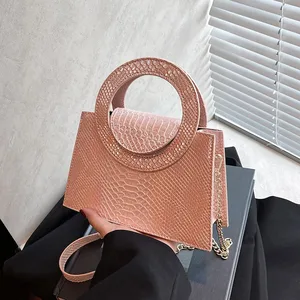 2026 New Solid-color Women Shoulder Bag Top Designer Chain Bag Fashion Crossbody Bag for Girls Luxury Bag for Women