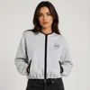 Gris oscuro