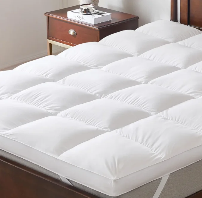 Fluffy Ultra Soft 3D Baffle Box Design 100% Cotton Downproof Fabric Medium Firm Goose Feather Filling Mattress Topper