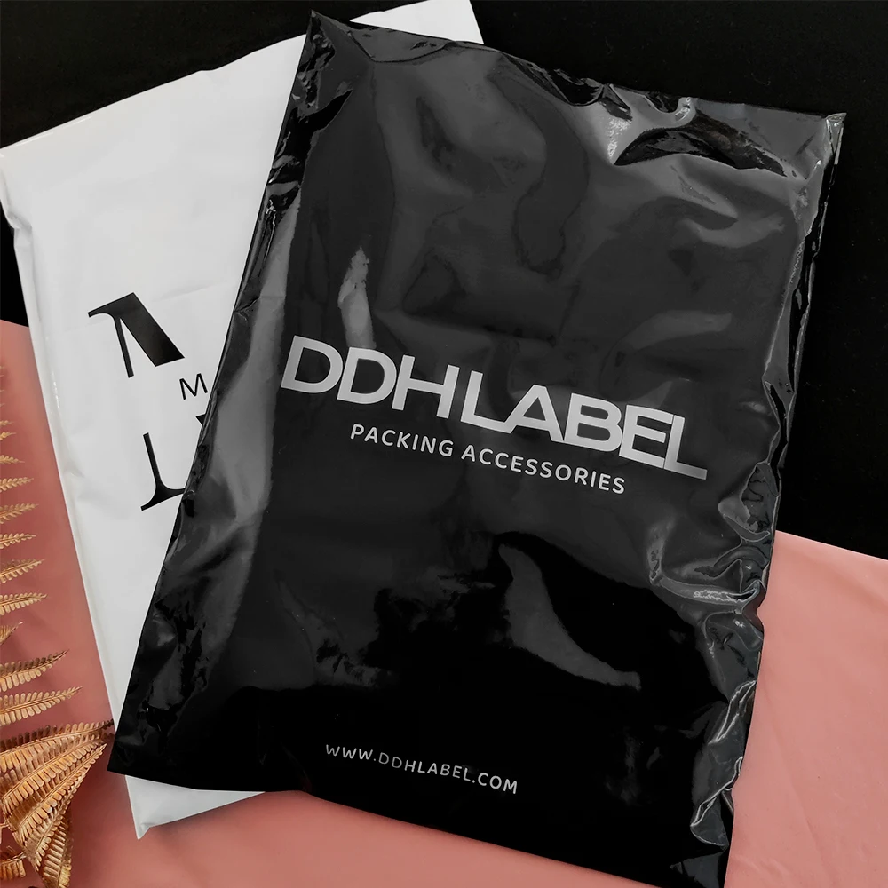 Private Design Recycled LDPE Plastic White Mailers Custom Shipping Bags for Clothing