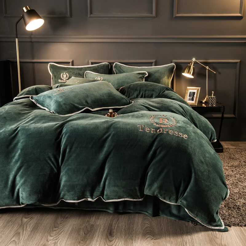 Bedding Sets Customized Solid Milk Velvet Embroidery Bonded Four Piece