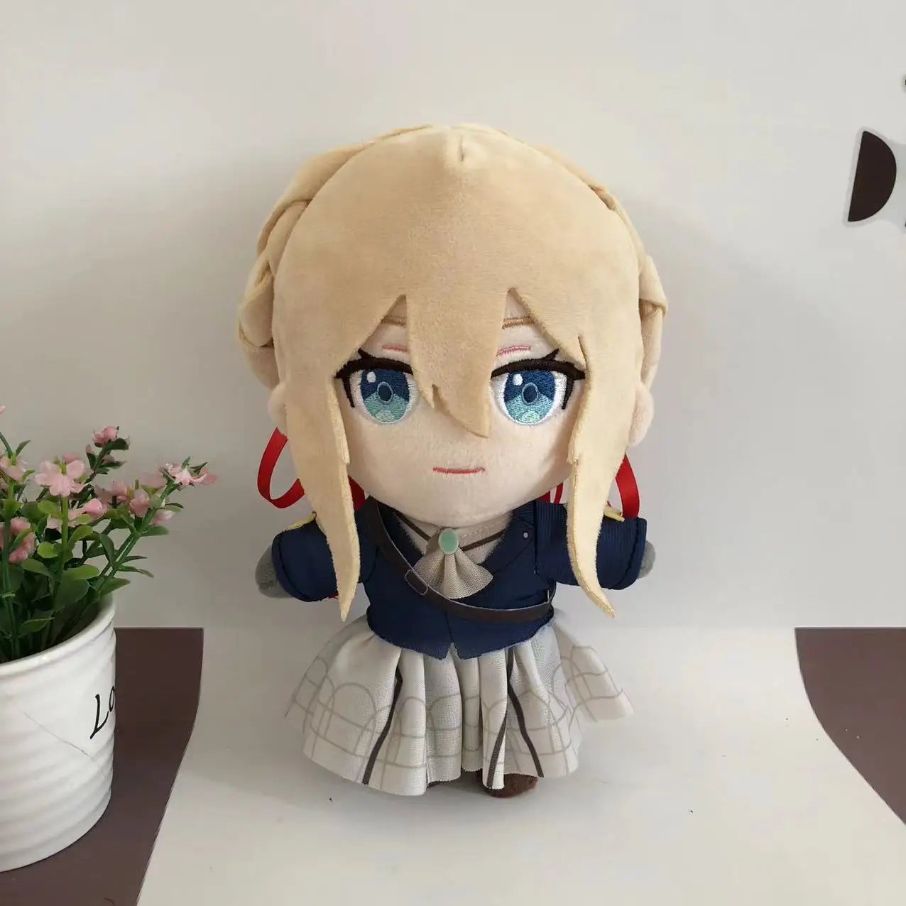 20CM バイオレット・エヴァーガーデン フィギュア アニメぬいぐるみ