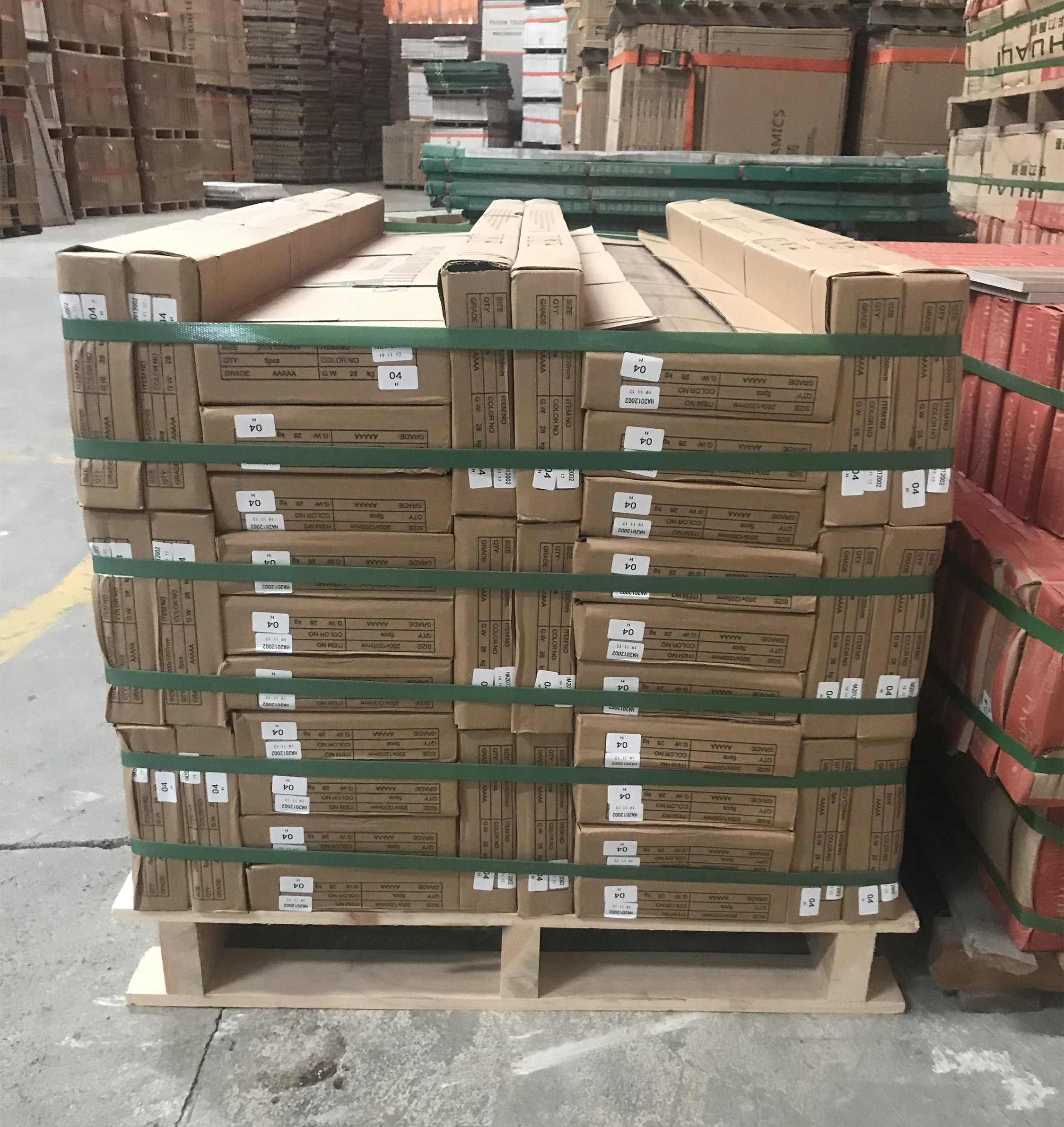 900 * 900毫米米黄色大理石瓷质地砖釉面墙面地砖全身瓷砖