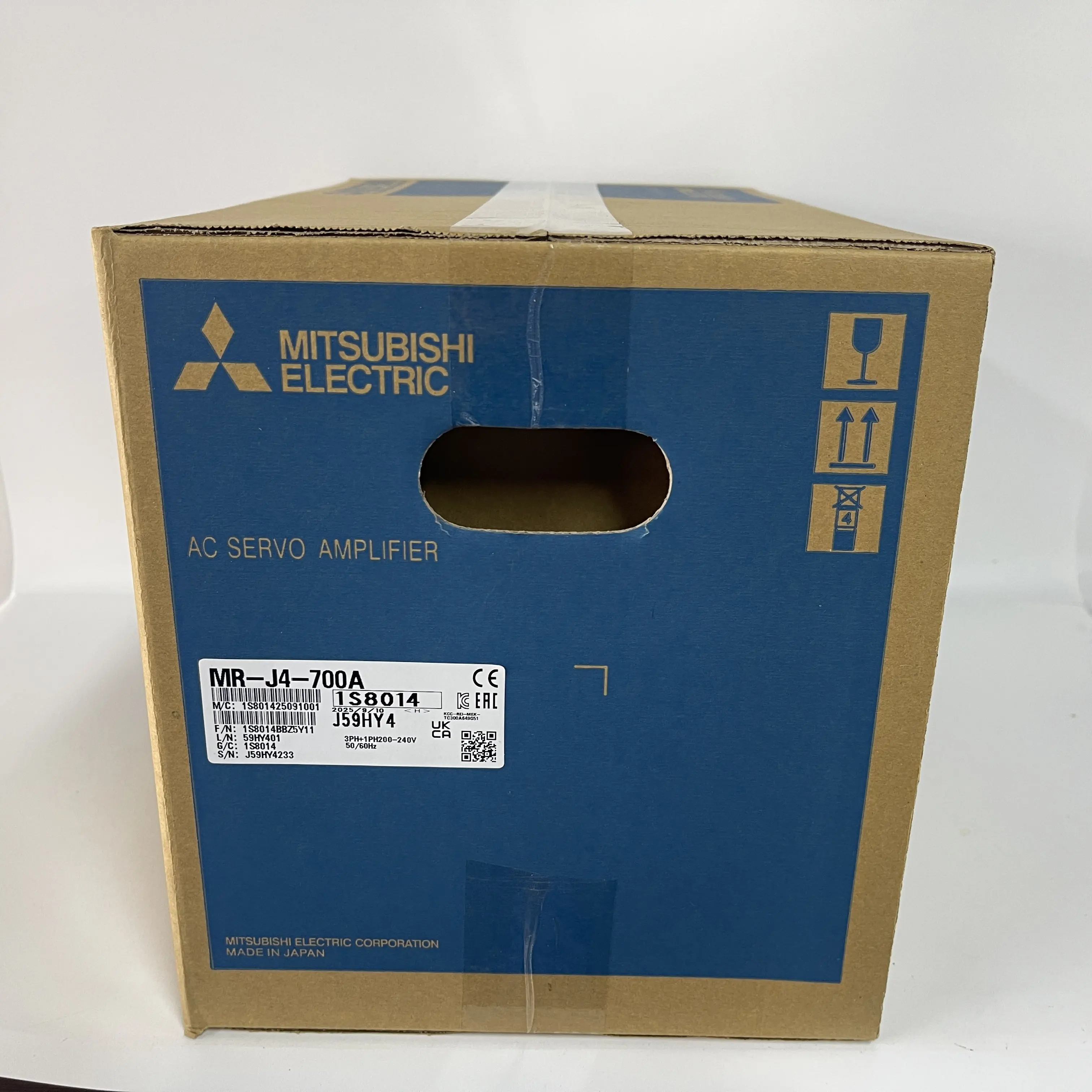 MITSUBISHI AC Servo Amplifier MR-J4 Series MR-J4-700A