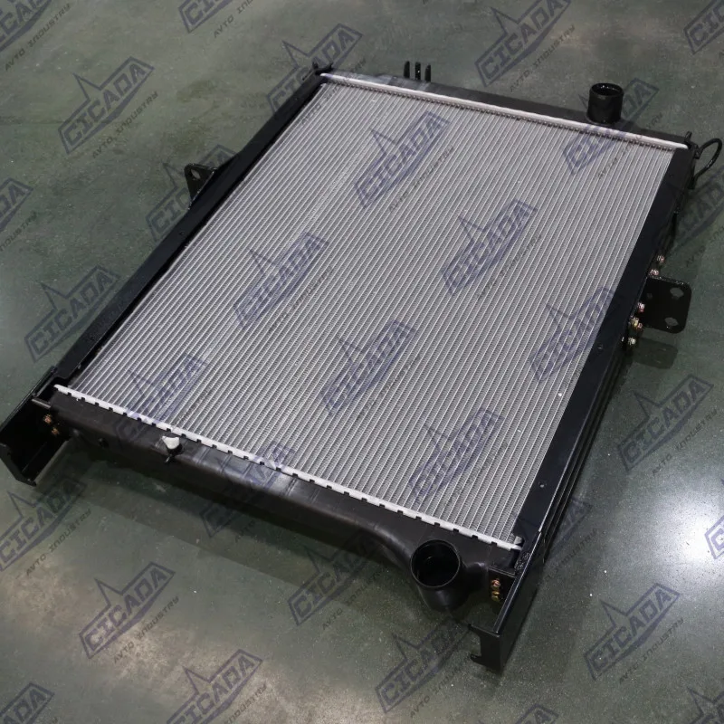 L3枚 OEM 21400-02Z73 21400-03Z64 21410-16A0A Aluminum Radiator