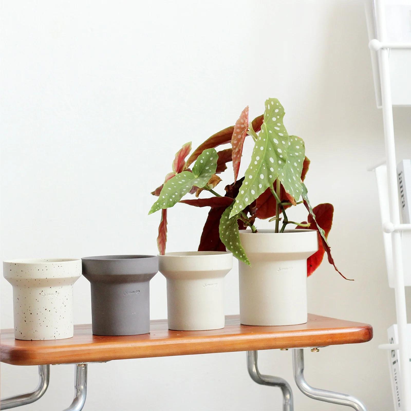 Neuankmmling Hutform Keramik grn Blumentopf mit Loch fr Hausgarten Dekor