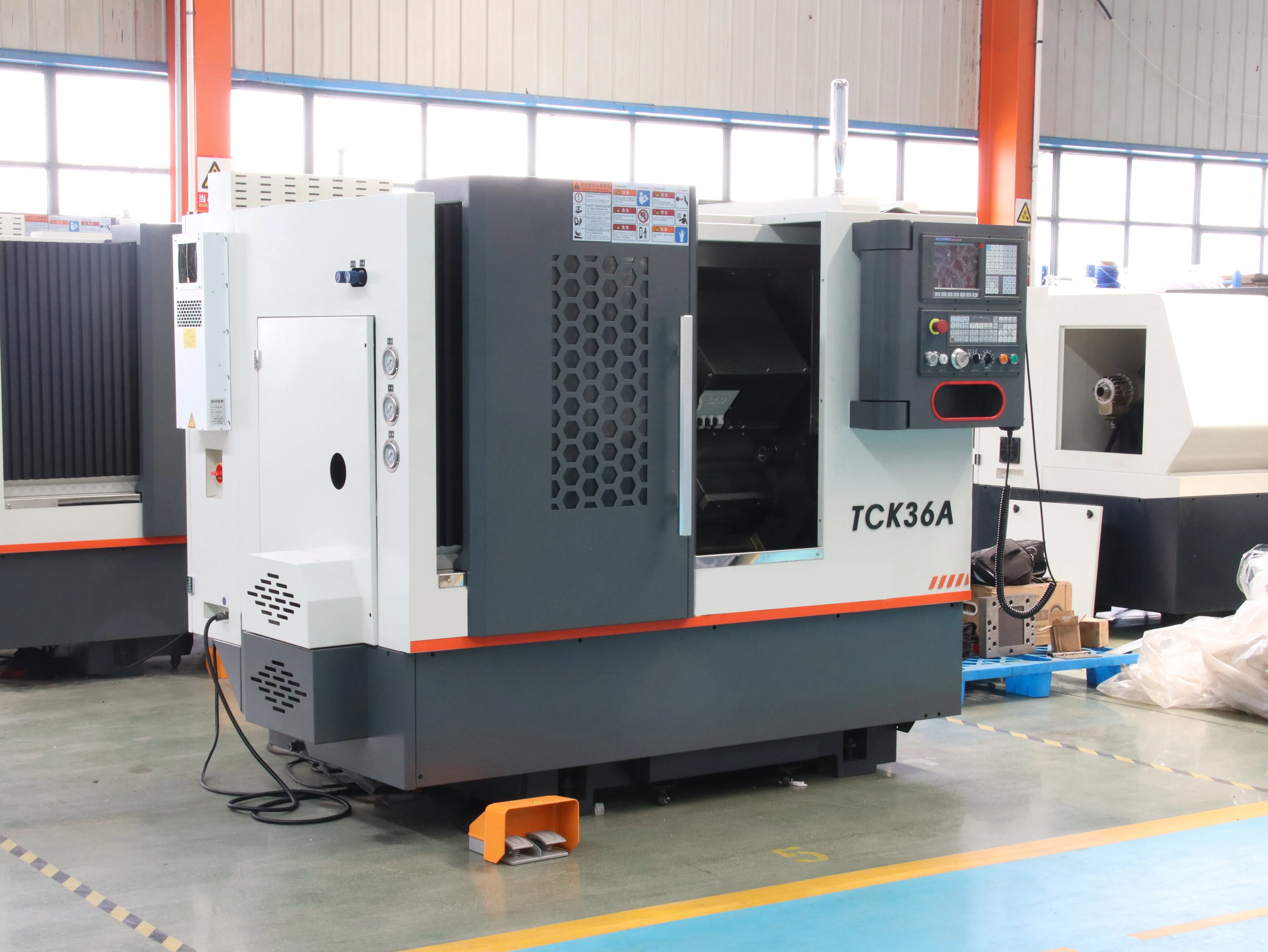 Turning Lathe And Milling And Drilling Machine Tck36a Slant Bed Cnc ...