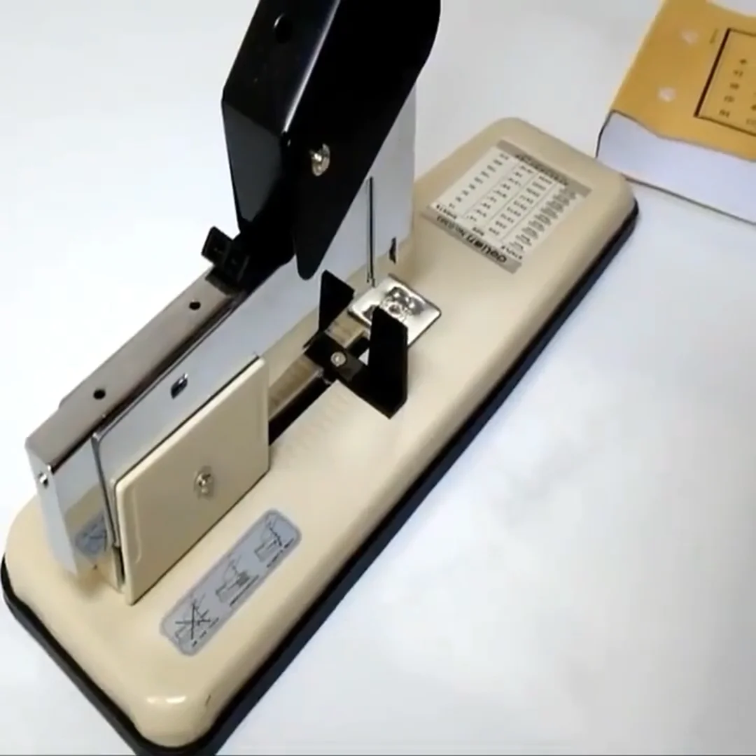 R 20 Sheets 80g Paper 50 Pcs Heavy Duty Book Stapler Metal Manual