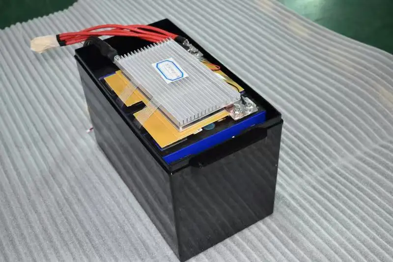 Заводская аккумуляторная литий-ионная батарея глубокого цикла 50 Ач 200 ач 100 24 В 12 Lifepo4 для солнечных домов на колесах