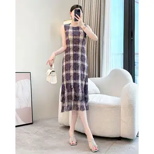 Summer New Sleeveless Slimming High-End Tassel Long Dress Pleated Miyake Plaid Design Casual Chiffon Stretch Large Size Vic