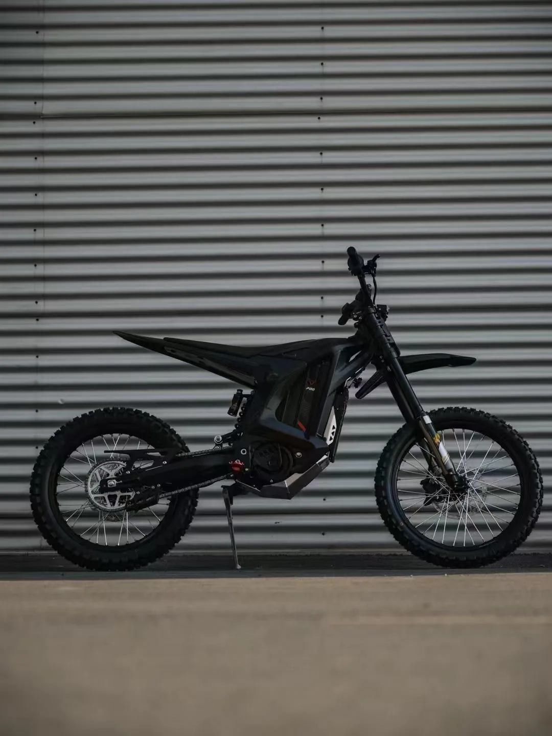 Arctic Leopard Clouded Leopard XE PRO - off-Road Motorcycle