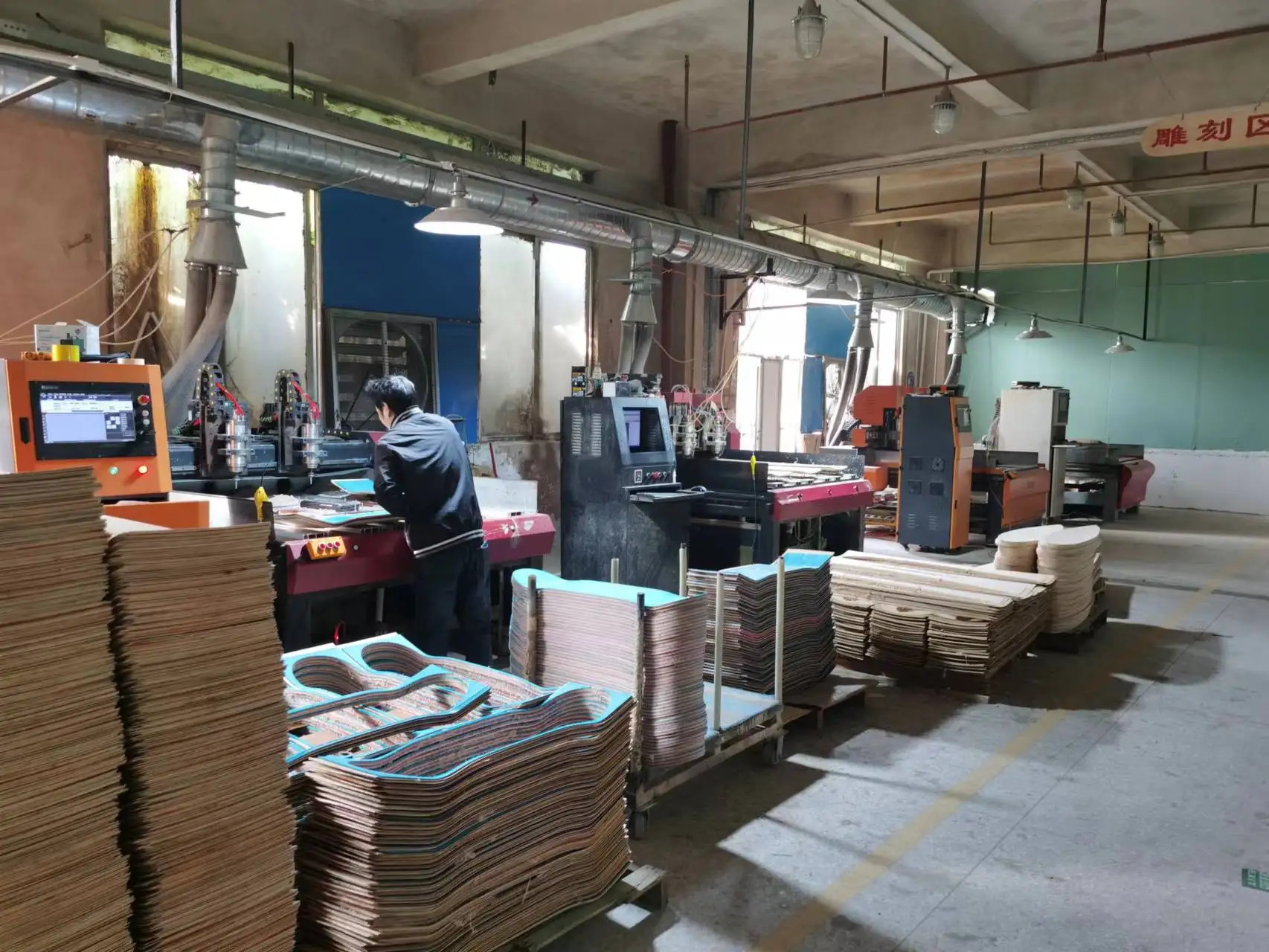 H1b18773864dc4140bade7296547ae9935