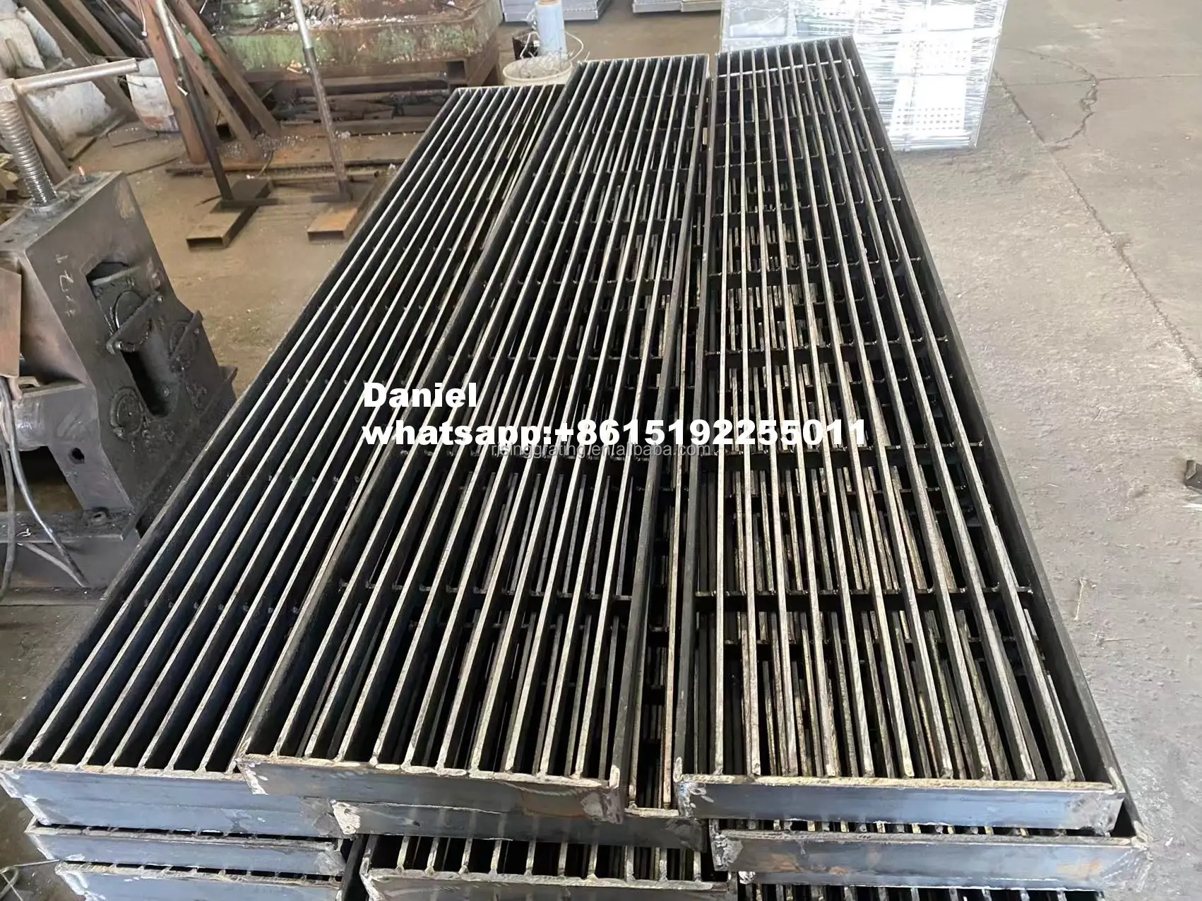 Singapore Grating Drain Cover Hdb House Apron Drain Grating - Buy ...