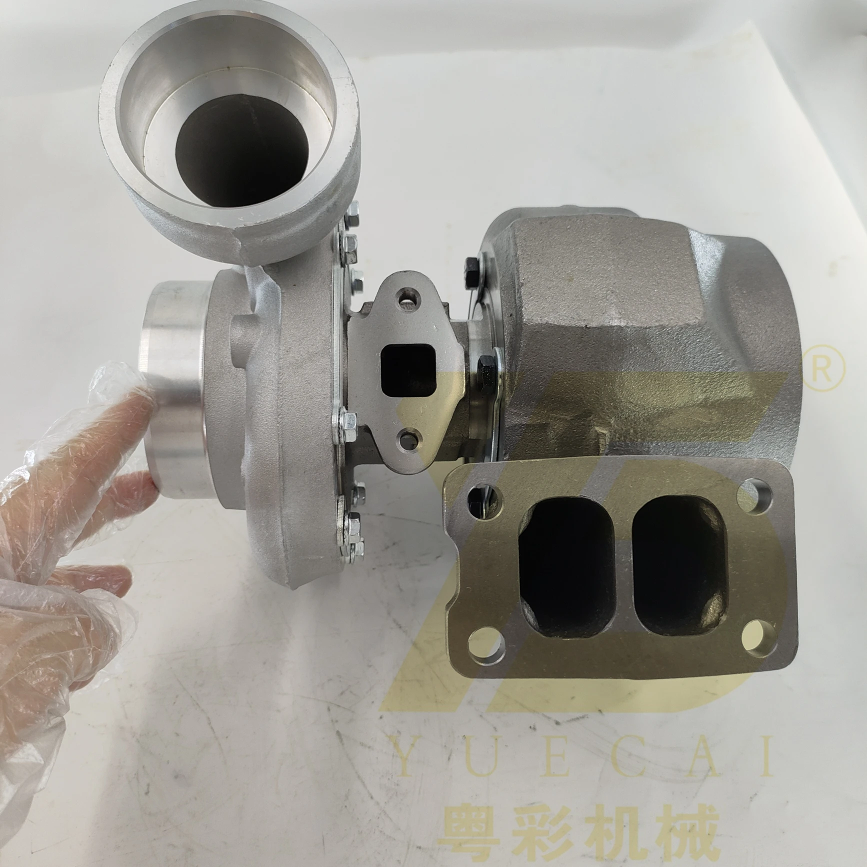 YUE CAI EC240B EC290B D7D Turbocharger Engine Turbo for Excavator 20485270 VOE20485270