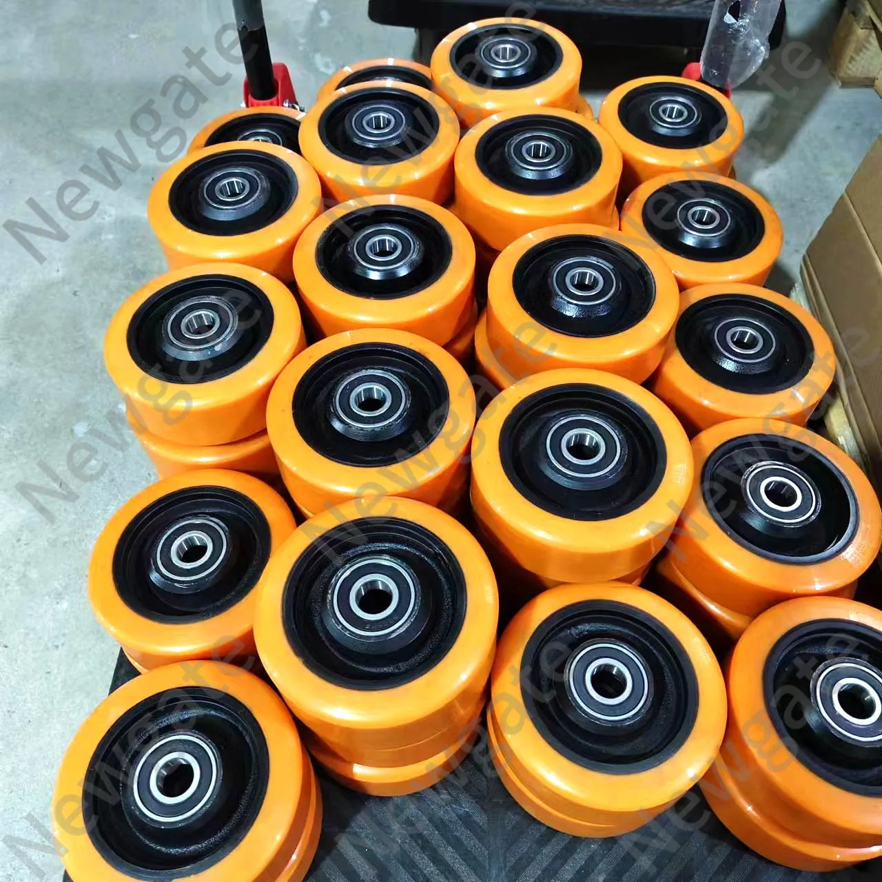 forklift spare parts STABILIZING WHEEL 00399035150039903515 for linde forklift parts factory