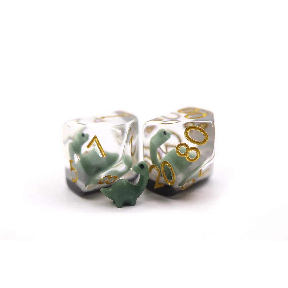 Hot Selling 16mm Set of Custom Logo Transparent Dnd Resin Polyhedral Adults Board Game Dices details