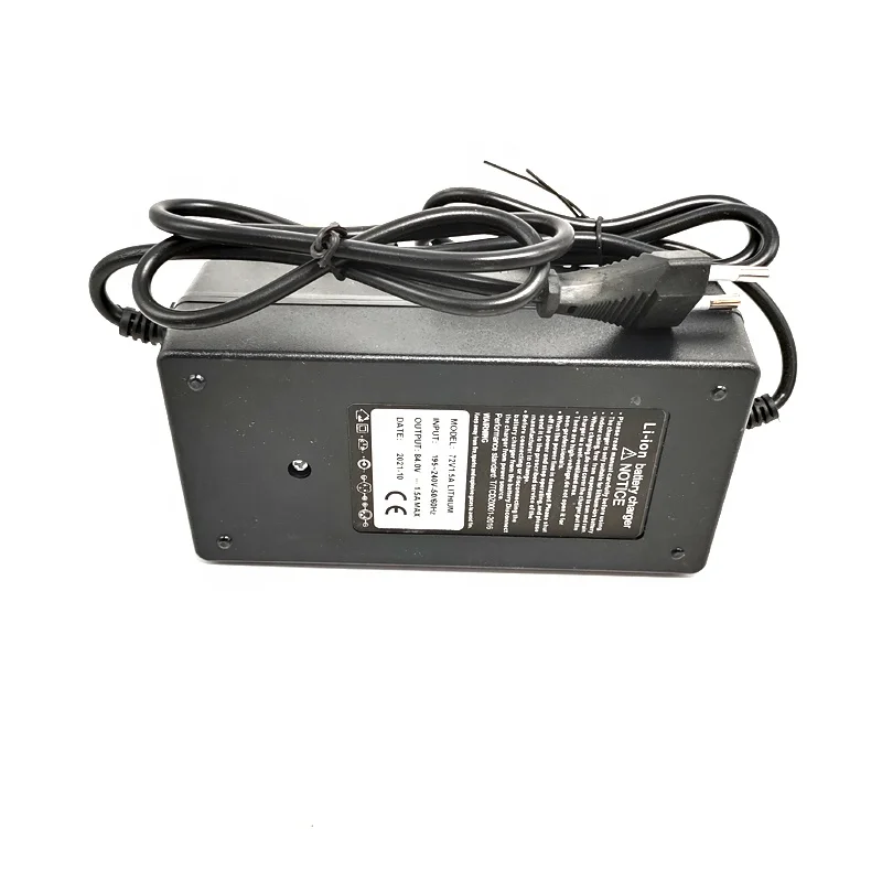 Universal GX16 3-Pin 84V 1.5A AC/DC Li-Ion Battery Charger for 72V