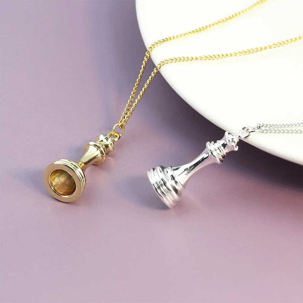 00s archive “gunda” CHESS NECKLACE/A