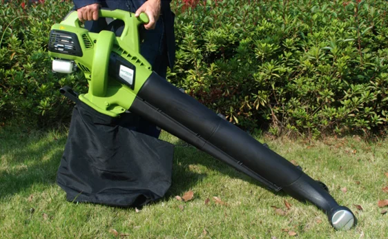Hand-held Leaf Crusher Three in One Leaf Suction Blower Road Dust Paper Vacuum Cleaner Blower