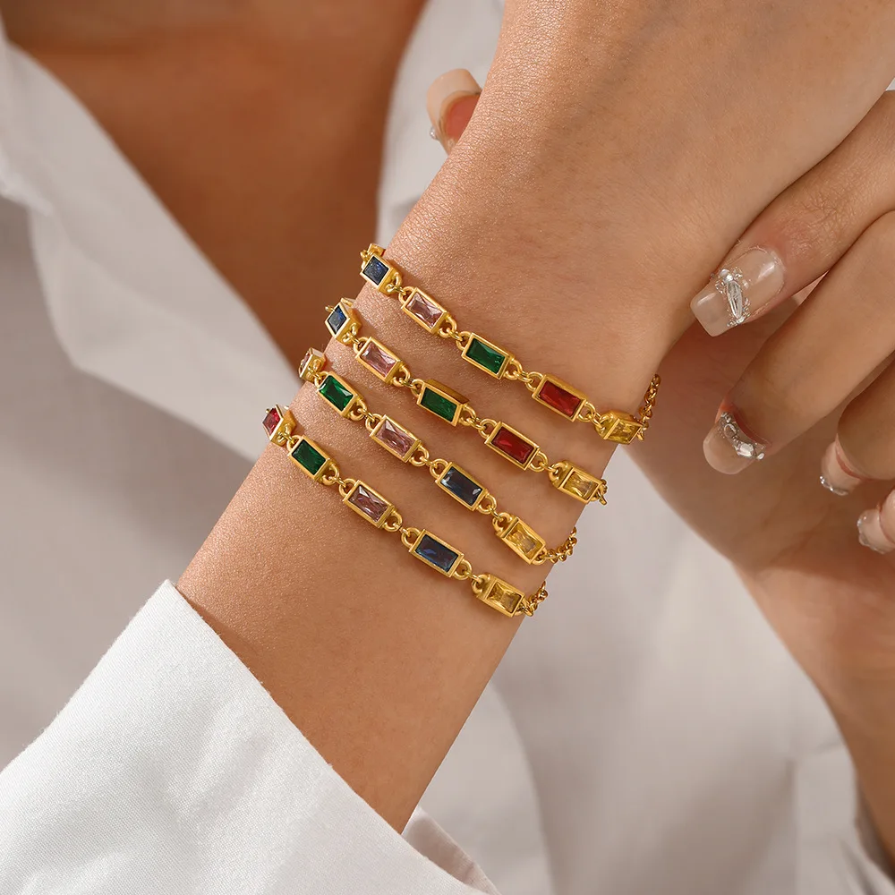 Cartier Bracelet Gold Diamond Emerald gold gemstone bracelet diamond  png  PNGWing
