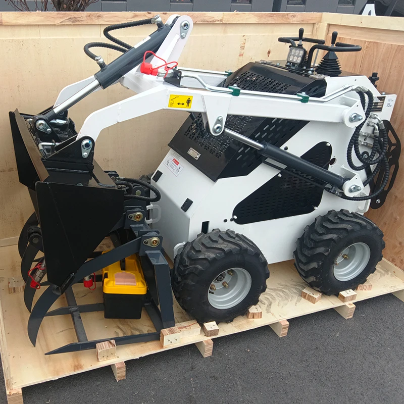 Schnelle Lieferung CE EPA Gleiskonstruktion Schaufel Vorderanhänger Mini Skid Steer Loader mit Schaufel Grabenfräse Rotationspflug