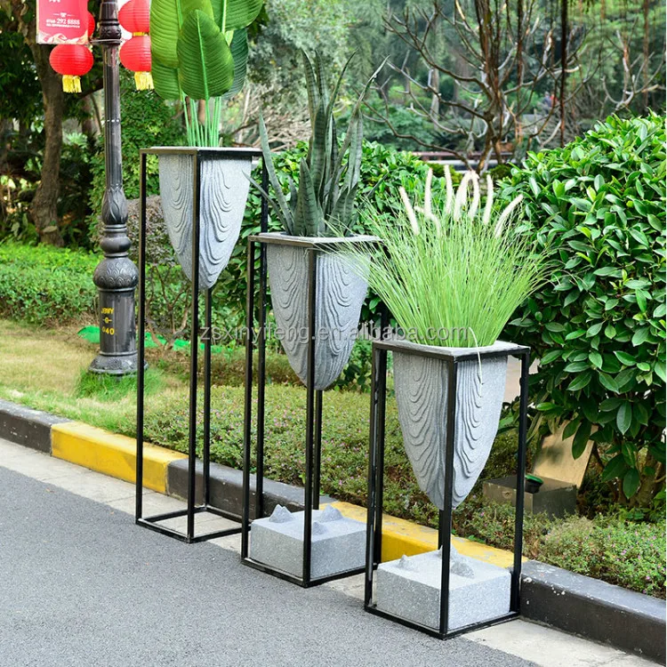 Black Metal Iron Flower Pots Garden Shelf For Flower Planter Stand Set