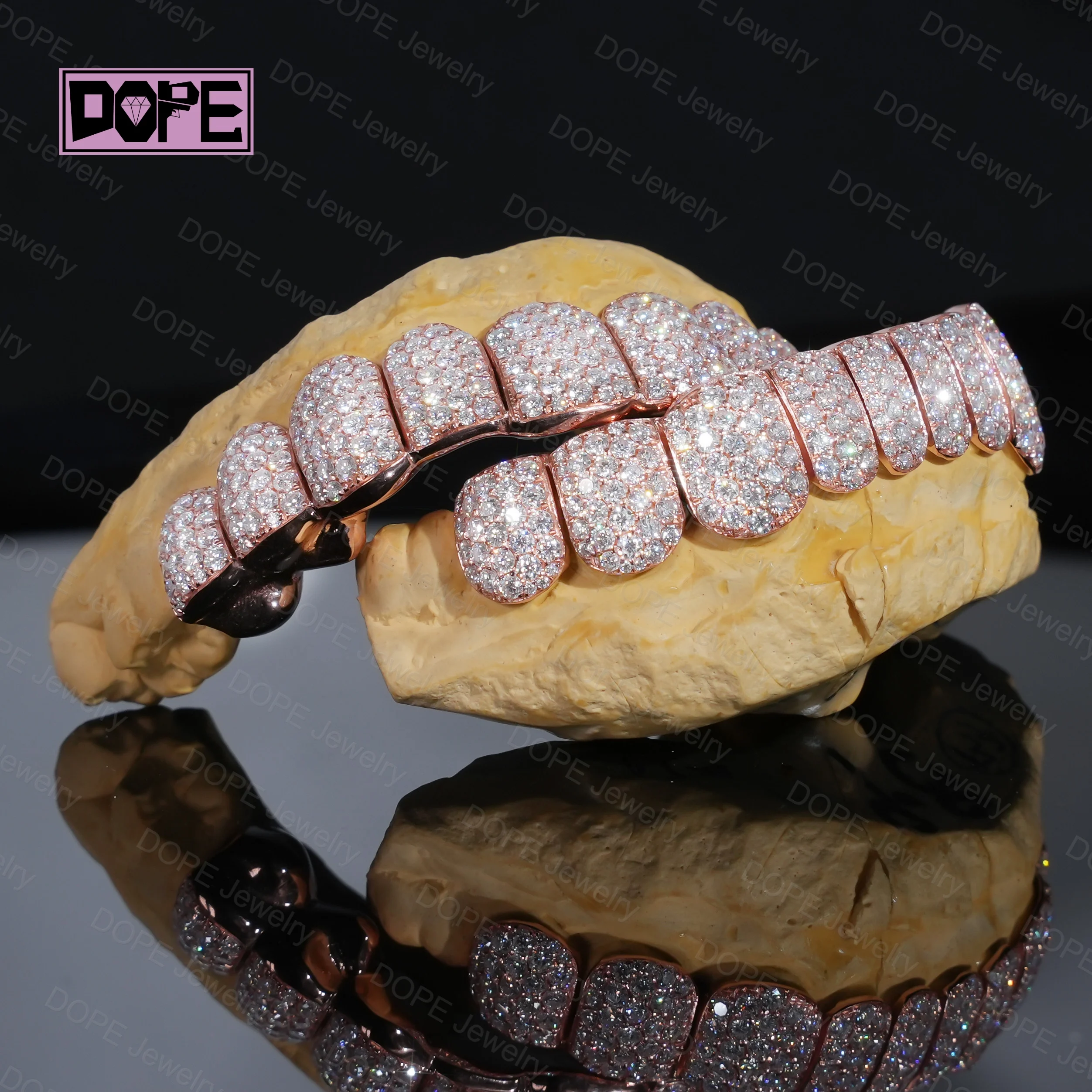 Customized Iced Out Grillz 8 on 8 Men Women Hip Hop Grills 925 Silver Flawless VVS Moissanite Grillz
