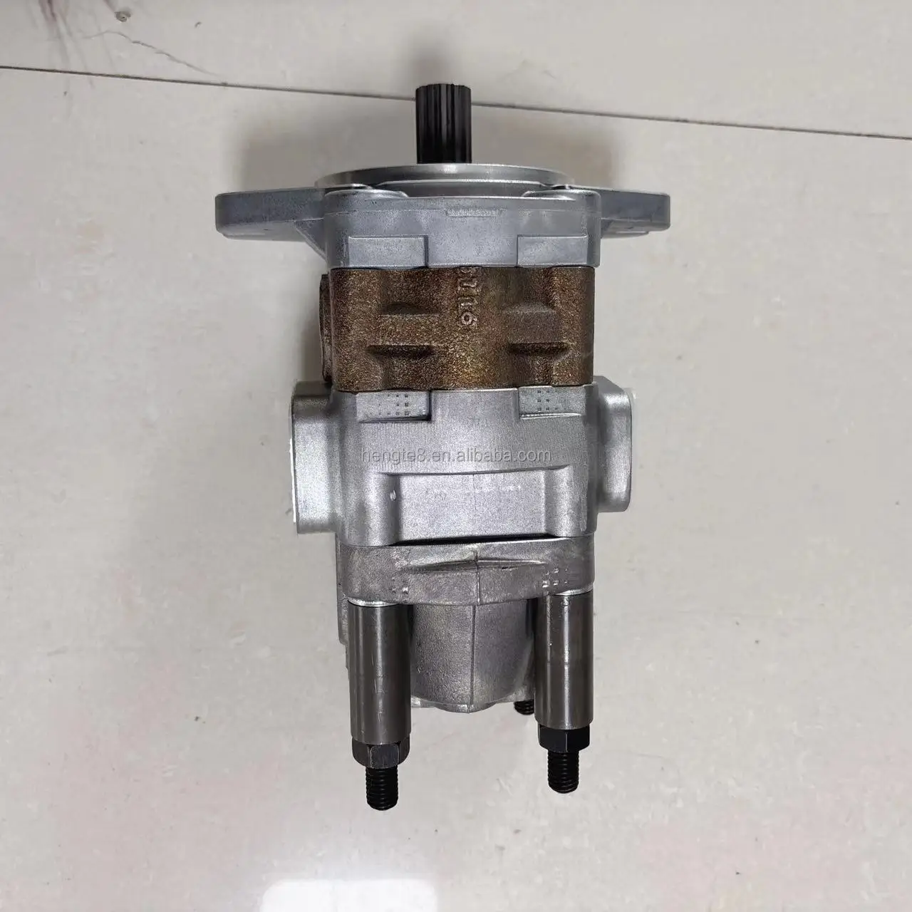 Bomba de Engranajes Nueva para Excavadora HITACHI ZX300