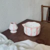Bol à matcha à pois ligne rose + fouet à thé debout