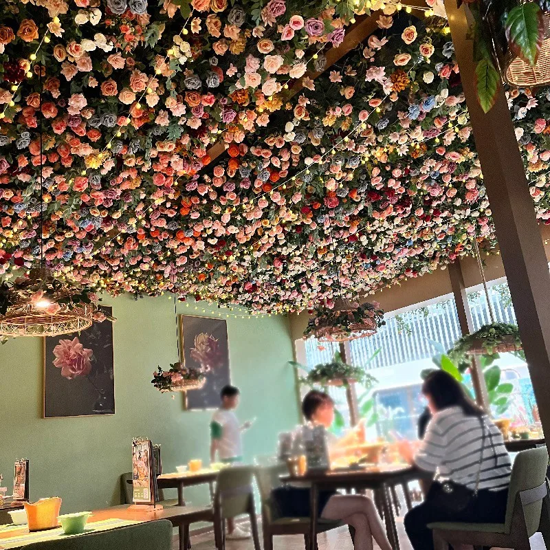 Artificial Green Hanging Plant Ceiling Faux Grass Hanging Plant Wall for Hotel Restaurant Artificial Plant Ceiling Decoration