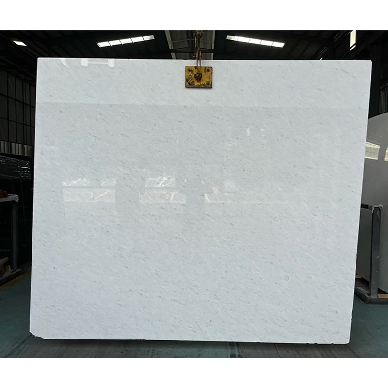 لوح رخامي عالي الجودة بلون كريستال أبيض لطاولة طعام رخامية وطاولة قهوة بتصميم أنيق