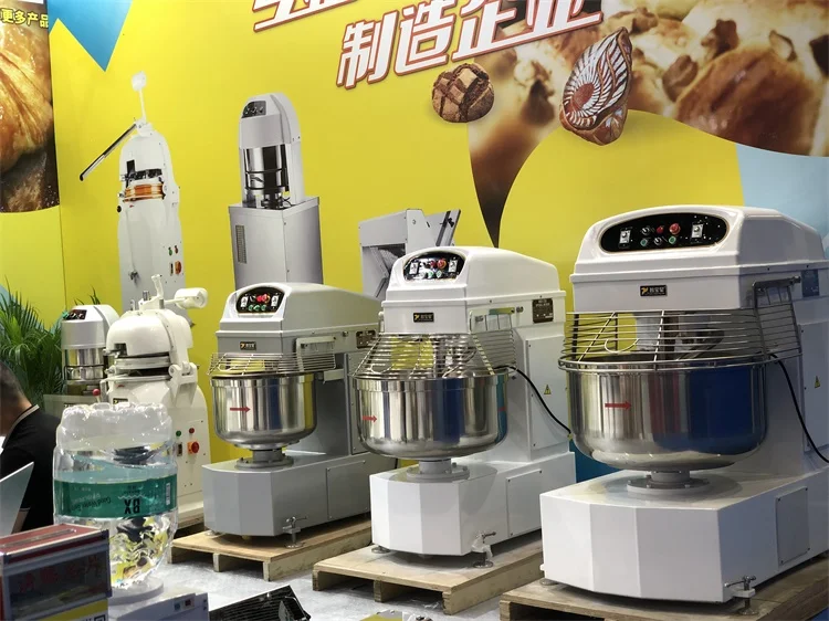 50kg flour capacity 130L Spiral Dough Mixer Bread Making Machine Bakery Equipment With CE Certificate