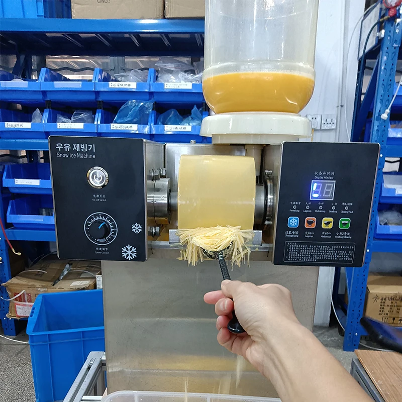 190kg/24h New Style Snowflake Ice Machine/ Bingsu Ice Maker Bingsusnow