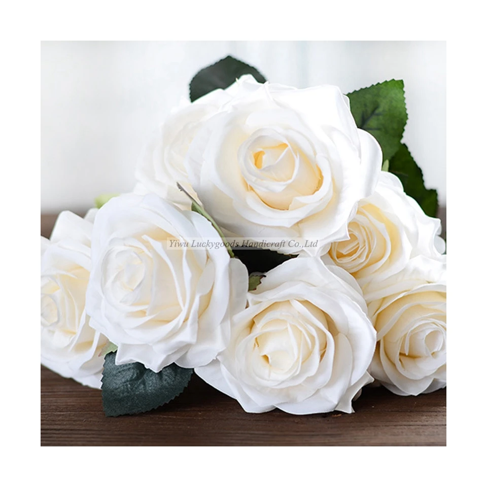 Искусственные розы для свадьбы