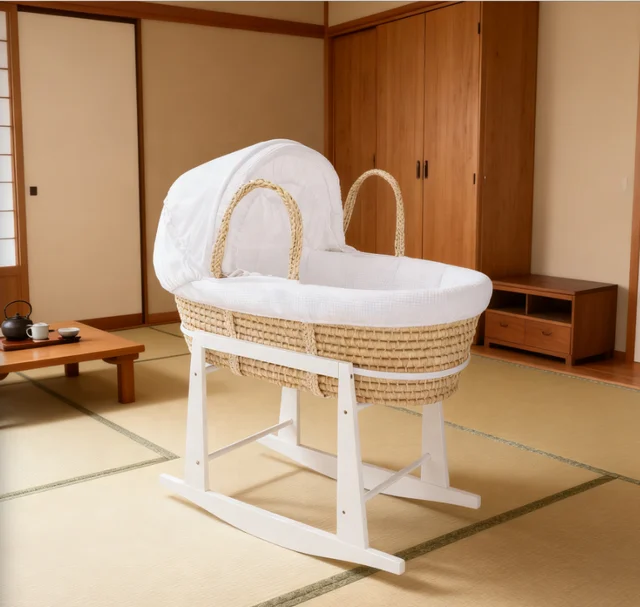 Handwoven Breathable Natural Corn Husk Tree Handmade Sleeping Basket Baby Bassinet Cradle Moses Baby Baskets with Rocking Stand