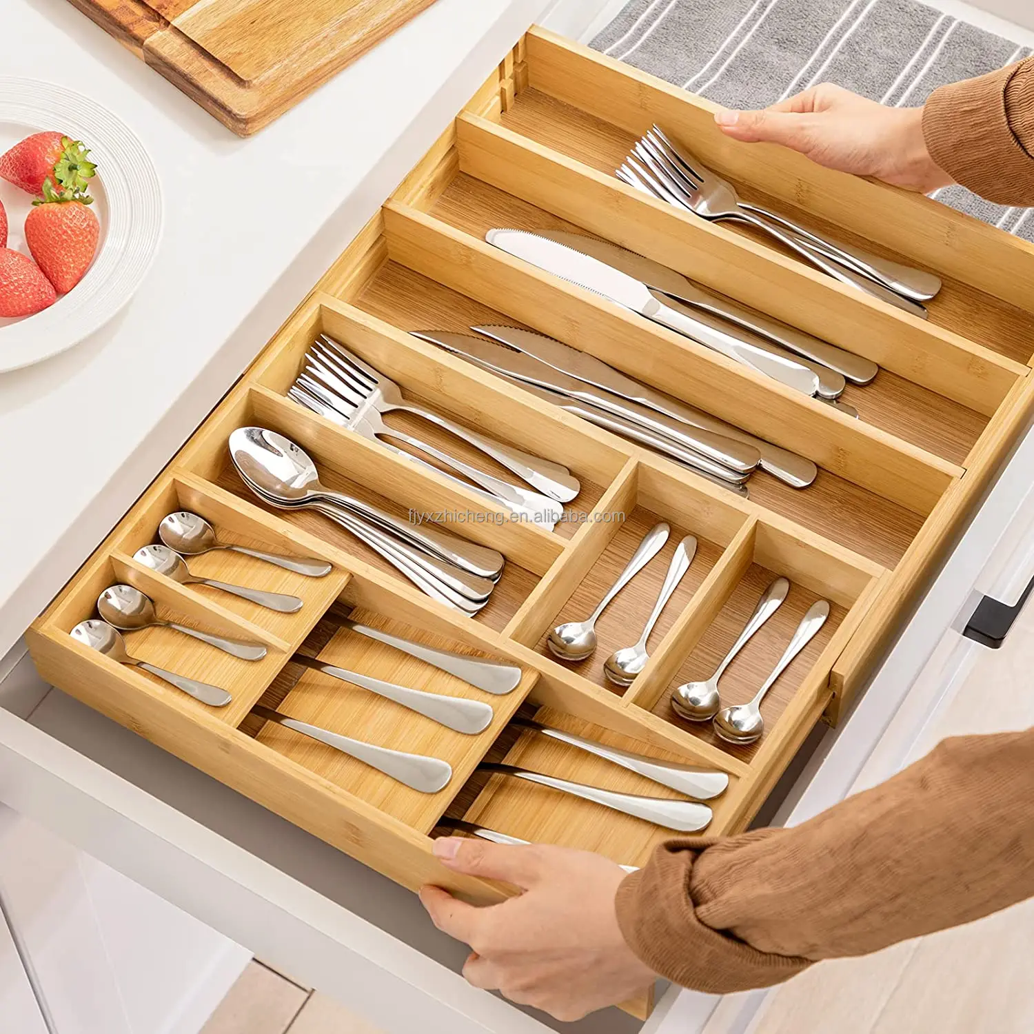 product wholesale kitchen drawer organizer dividers silverware organizer for sundries tools tableware expandable bamboo cutlery tray-0
