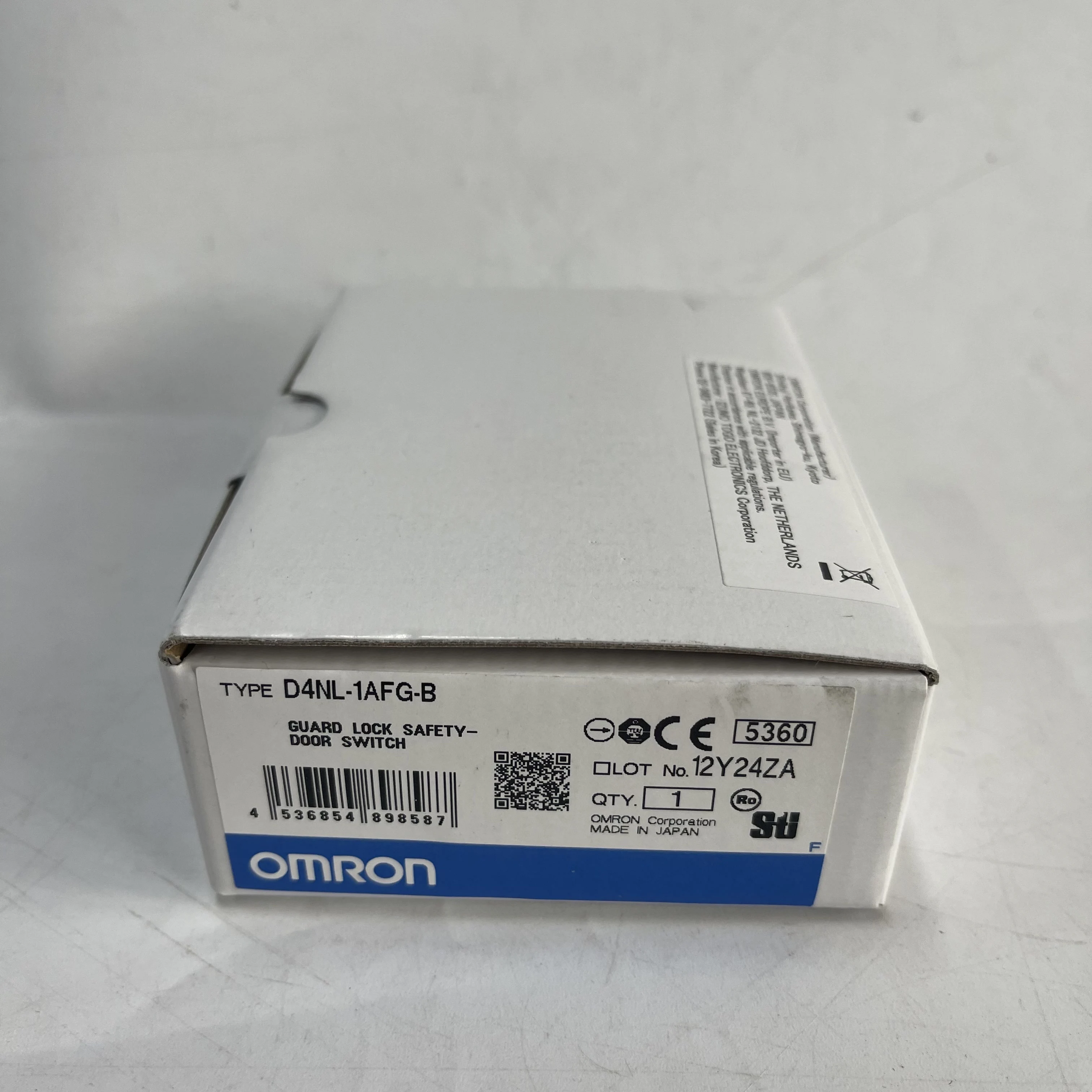 OMRON Guard Lock Safety Door Switch D4NL-1AFG-B OMRON Guard Lock Safety Door Switch D4NL-1AFG-B