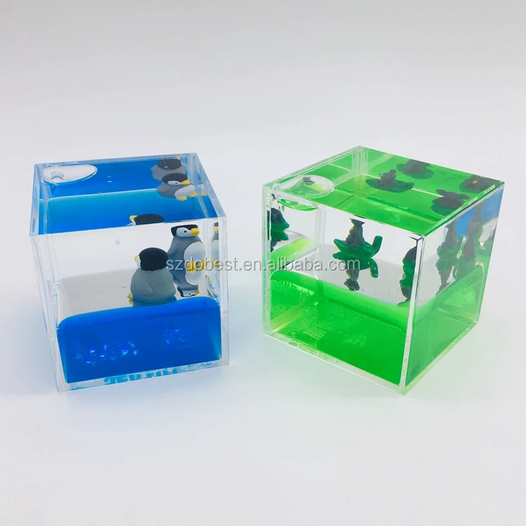 Acrylic Custom Liquid Filled square Shaped Paper Weight Decorative Souvenir Resin Cube Crystal Paperweight