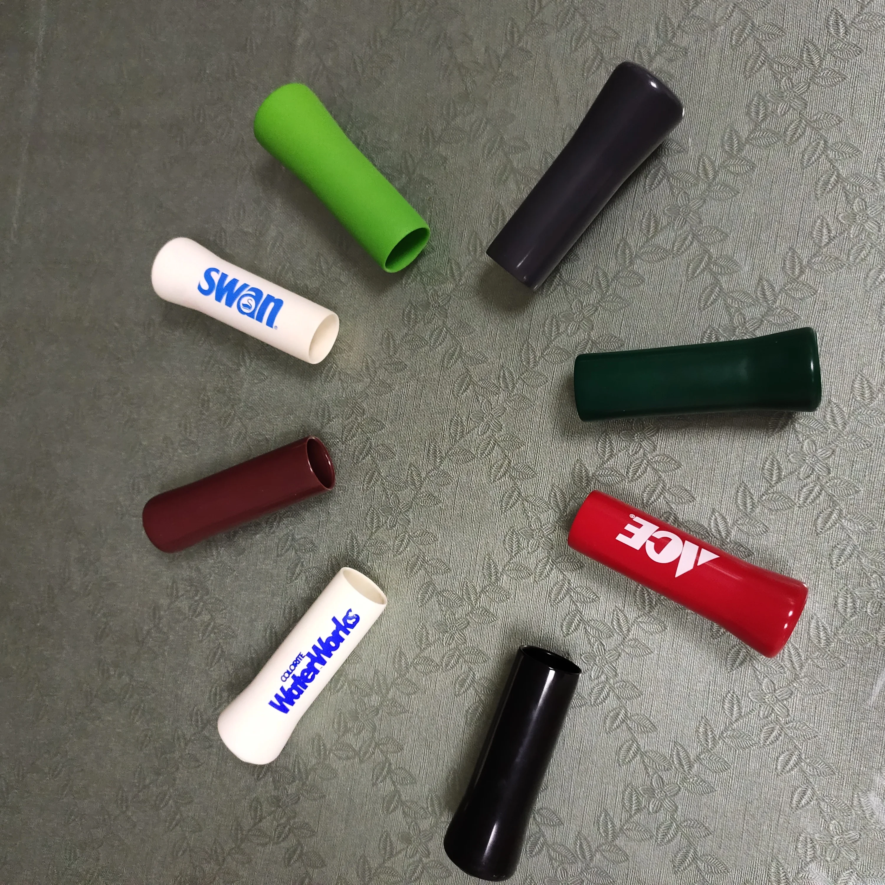 Виниловые пластиковые ограничители для шлангов и шлангов