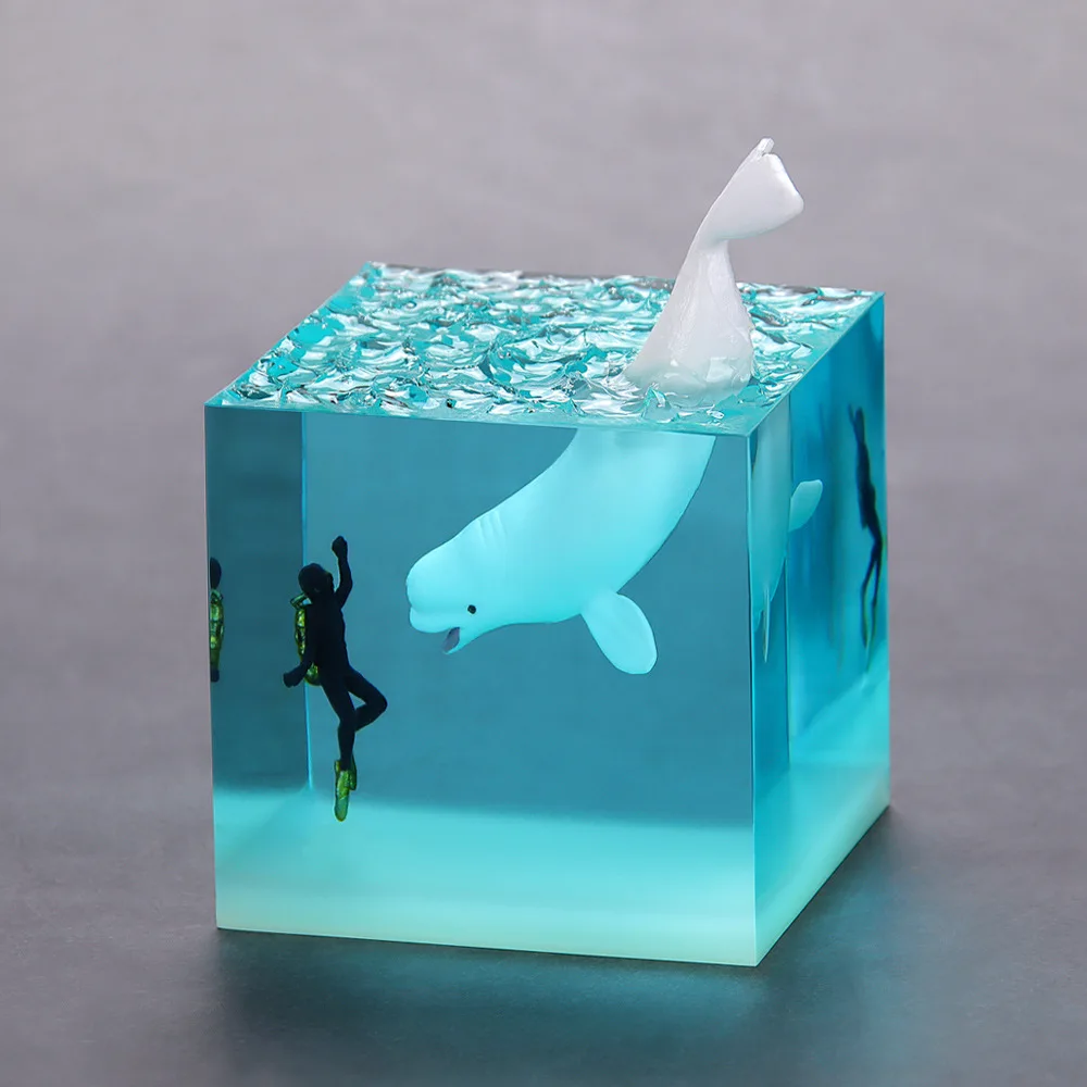 Creative Transparent Multi Color Ocean Shark Atmosphere Table Lamp Solid Wood Resin Desktop Epoxy Resin Lamps