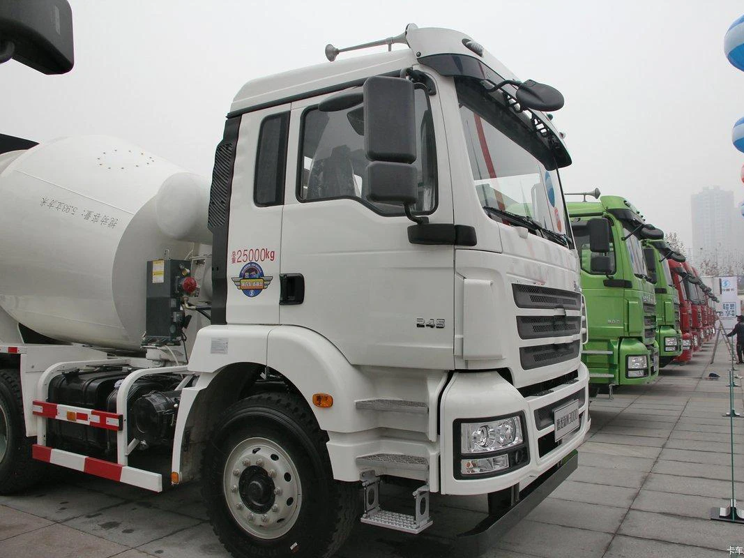 Shacman F2000 F3000 6x4 8x4 30tons Tipper concrete mixer Truck for Algeria factory