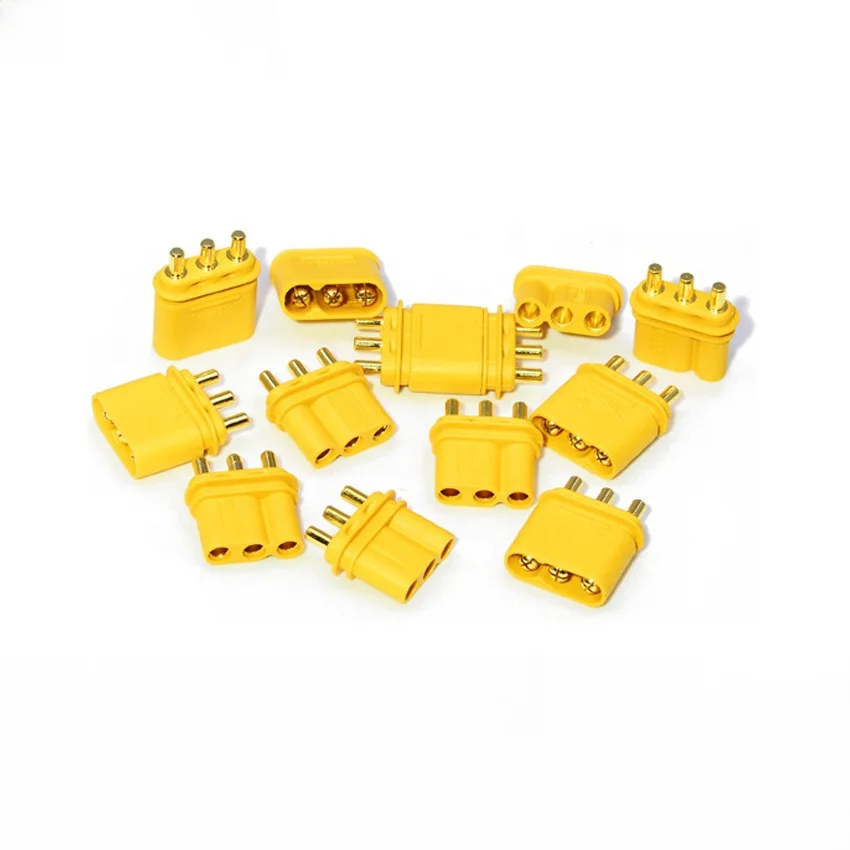 Amass MR30 3-pins Gouden Connectoren – 8 Stuks (4 Paren), 30A Continu – Voor Multirotor En Borstelloze Motoren – Met Polariteitsbescherming En Kabelschoenen